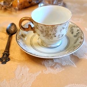 Espresso cup& saucer set,vintage